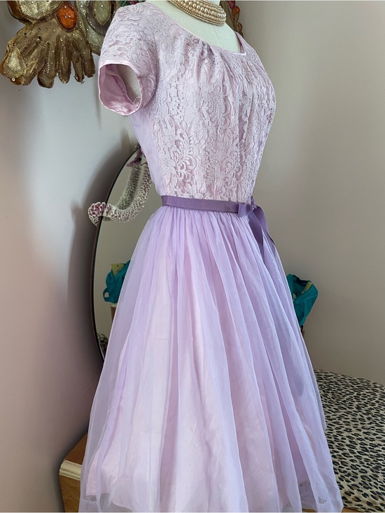 Vintage Dresses & Skirts - 1960s Lavender Lace Cupcake Party Dress with Grosgrain Ribbon Waist Back Zip
